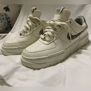 Nike Air Force 1’s